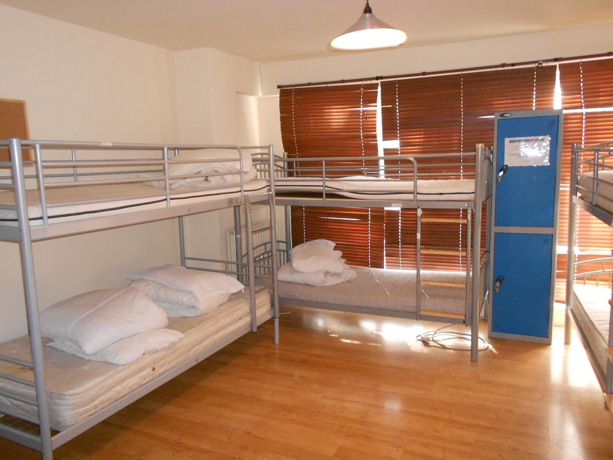 24/7 London Hostel Exterior photo